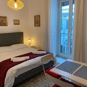 Rooms In San Domenico Maggiore 3